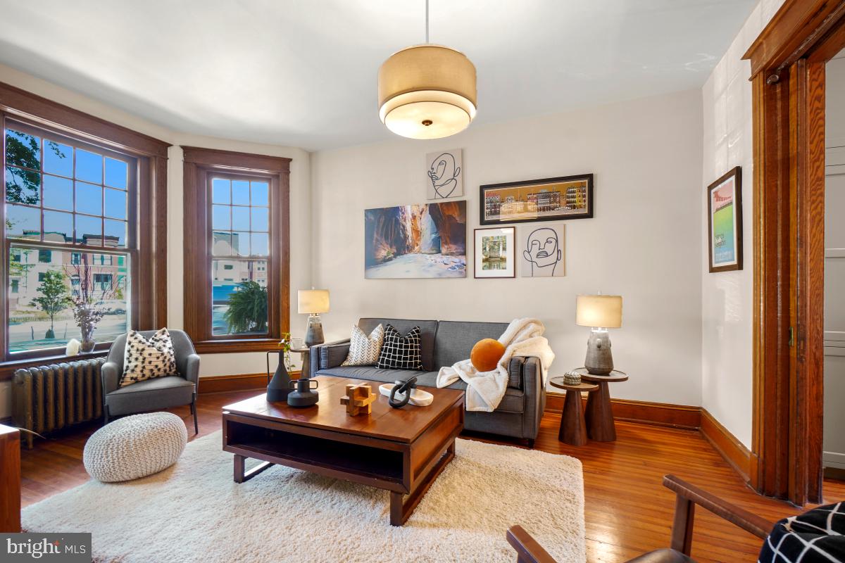 130 RHODE ISLAND AVE NW, WASHINGTON, District Of Columbia 20001, 4 Bedrooms Bedrooms, ,2 BathroomsBathrooms,Residential,For sale,130 RHODE ISLAND AVE NW,DCDC2221118 MLS # DCDC2221118