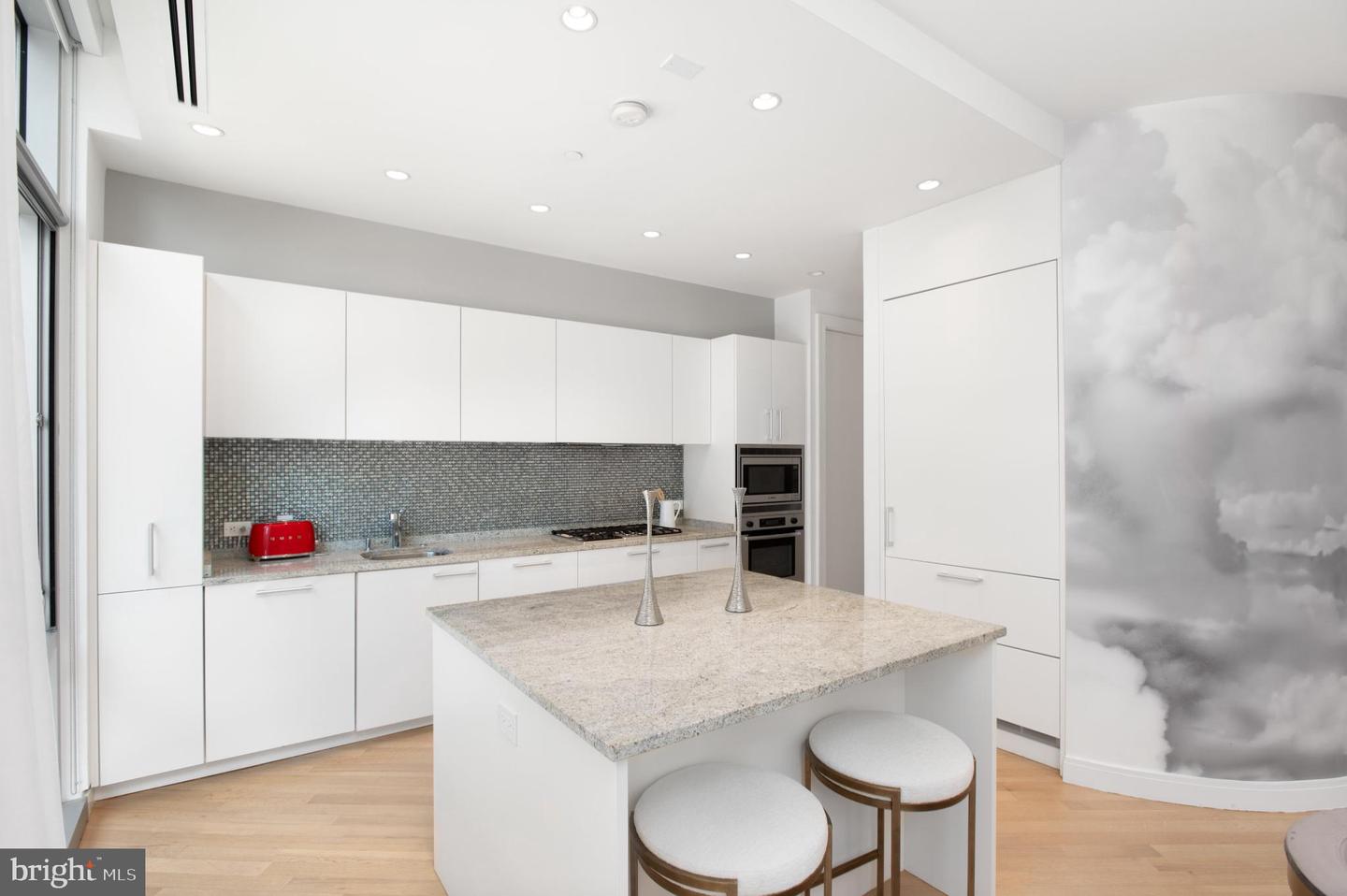 1177 22ND ST NW #2K, WASHINGTON, District Of Columbia 20037, 3 Bedrooms Bedrooms, ,3 BathroomsBathrooms,Residential,For sale,1177 22ND ST NW #2K,DCDC2221050 MLS # DCDC2221050