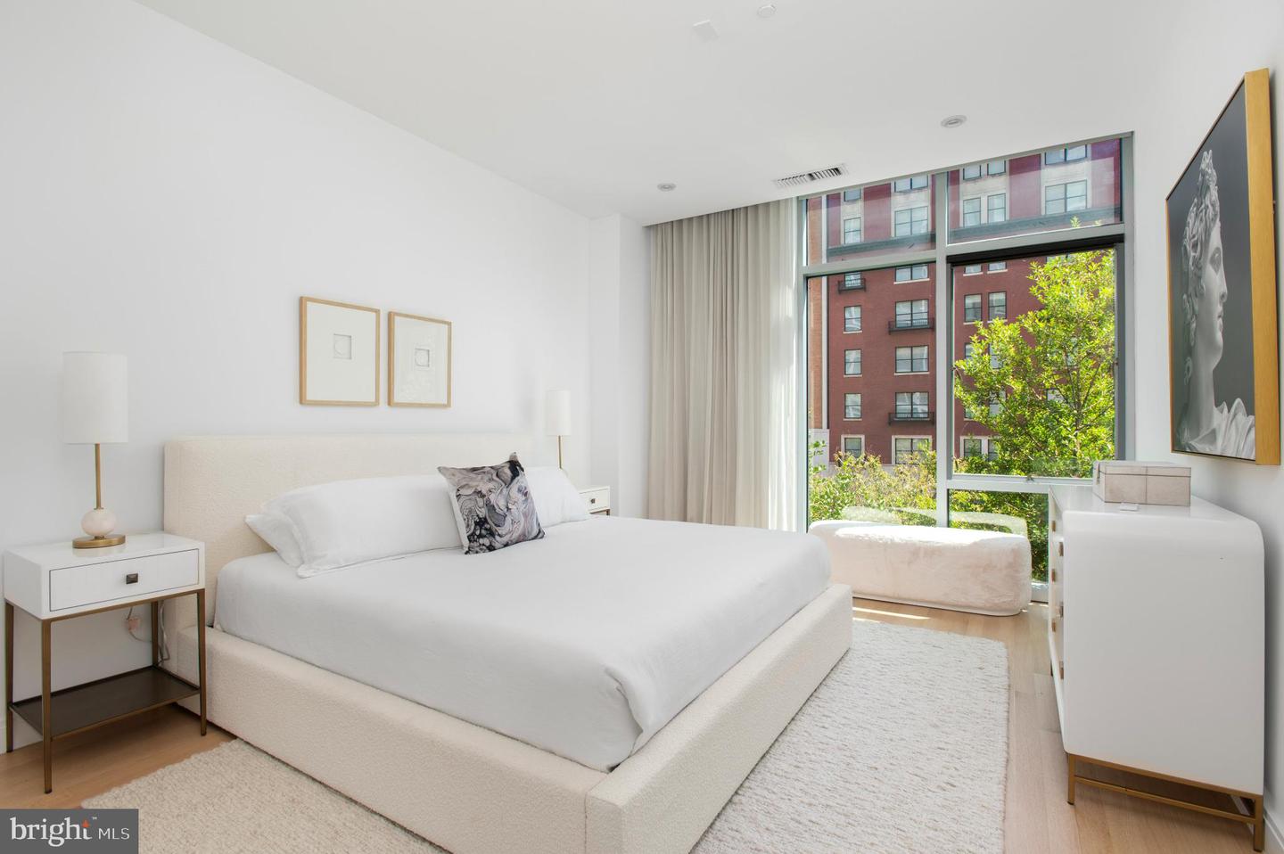 1177 22ND ST NW #2K, WASHINGTON, District Of Columbia 20037, 3 Bedrooms Bedrooms, ,3 BathroomsBathrooms,Residential,For sale,1177 22ND ST NW #2K,DCDC2221050 MLS # DCDC2221050