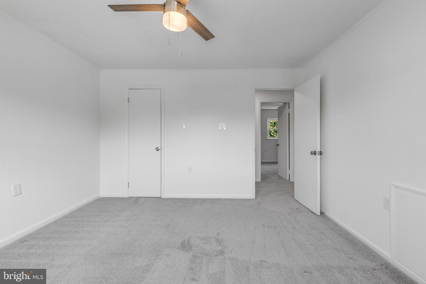 249 MEADOWS LN NE, LEESBURG, Virginia 20176, 3 Bedrooms Bedrooms, ,3 BathroomsBathrooms,Residential,For sale,249 MEADOWS LN NE,VALO2106330 MLS # VALO2106330