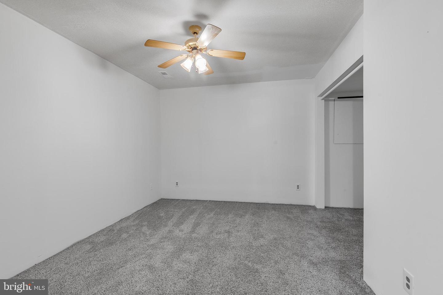 249 MEADOWS LN NE, LEESBURG, Virginia 20176, 3 Bedrooms Bedrooms, ,3 BathroomsBathrooms,Residential,For sale,249 MEADOWS LN NE,VALO2106330 MLS # VALO2106330