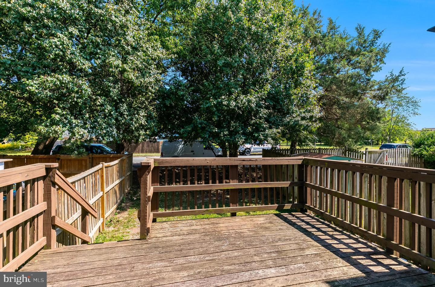 249 MEADOWS LN NE, LEESBURG, Virginia 20176, 3 Bedrooms Bedrooms, ,3 BathroomsBathrooms,Residential,For sale,249 MEADOWS LN NE,VALO2106330 MLS # VALO2106330