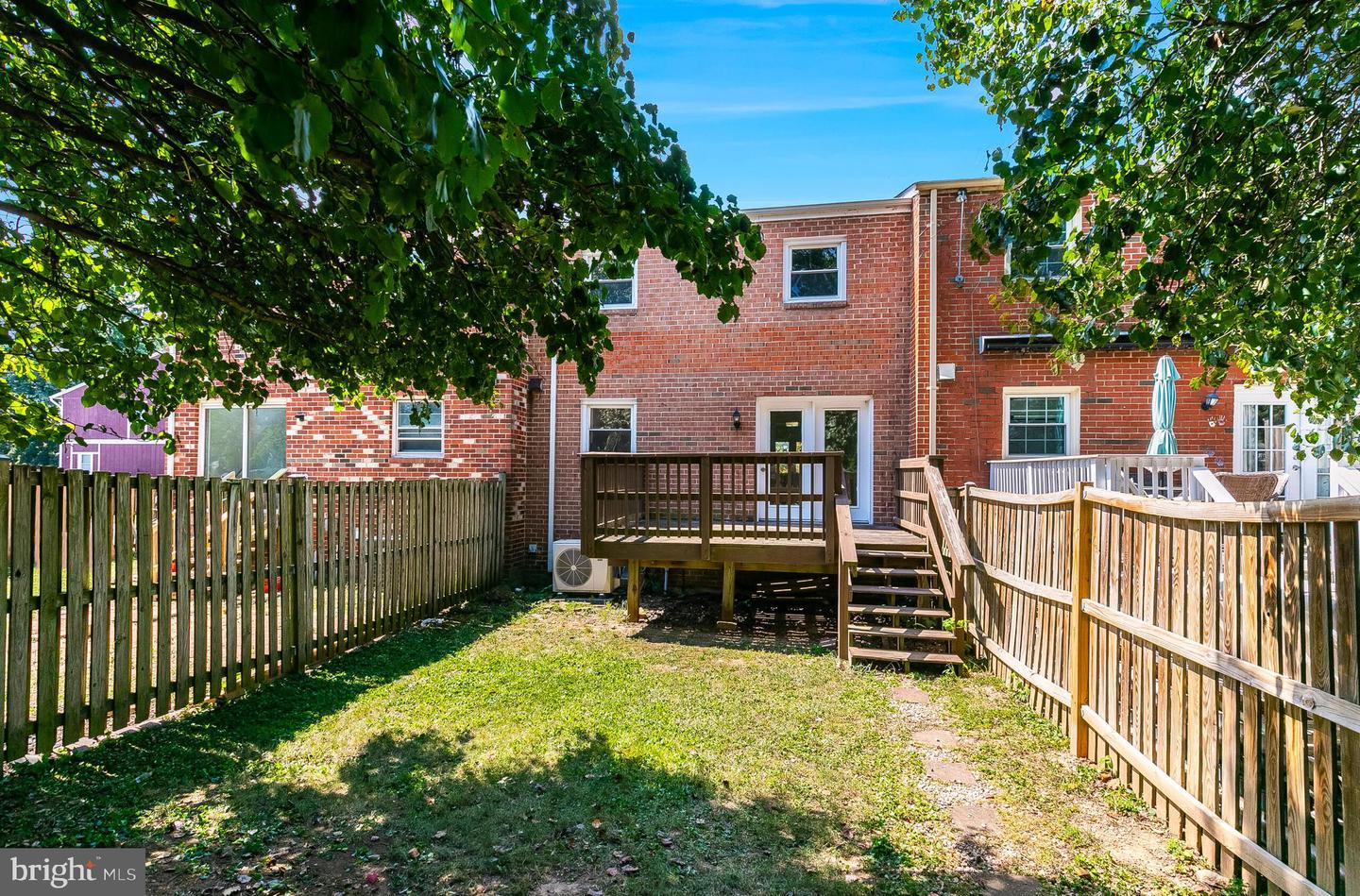 249 MEADOWS LN NE, LEESBURG, Virginia 20176, 3 Bedrooms Bedrooms, ,3 BathroomsBathrooms,Residential,For sale,249 MEADOWS LN NE,VALO2106330 MLS # VALO2106330