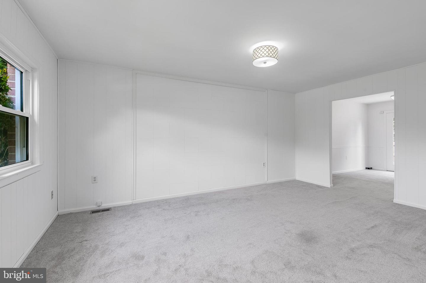 249 MEADOWS LN NE, LEESBURG, Virginia 20176, 3 Bedrooms Bedrooms, ,3 BathroomsBathrooms,Residential,For sale,249 MEADOWS LN NE,VALO2106330 MLS # VALO2106330