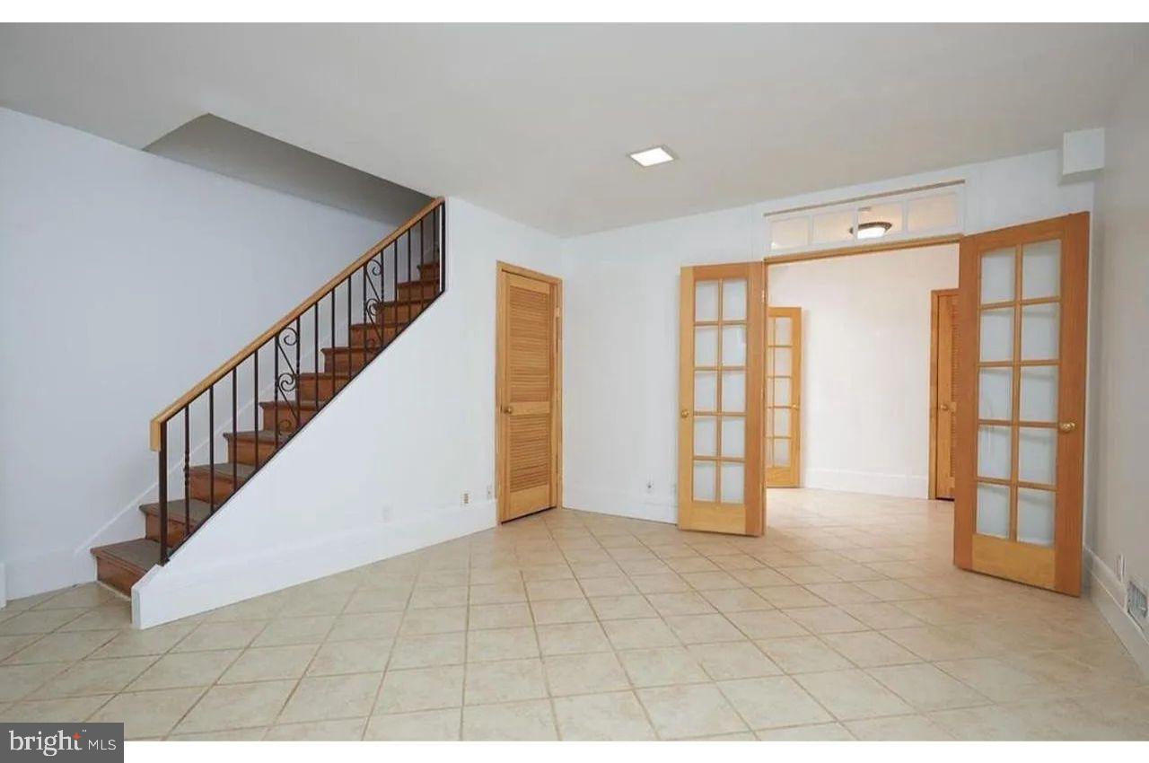3614 S TAYLOR ST, ARLINGTON, Virginia 22206, 2 Bedrooms Bedrooms, ,2 BathroomsBathrooms,Residential,For sale,3614 S TAYLOR ST,VAAR2063312 MLS # VAAR2063312