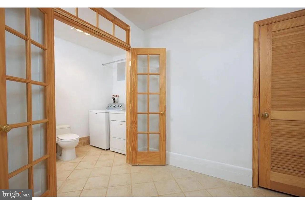 3614 S TAYLOR ST, ARLINGTON, Virginia 22206, 2 Bedrooms Bedrooms, ,2 BathroomsBathrooms,Residential,For sale,3614 S TAYLOR ST,VAAR2063312 MLS # VAAR2063312