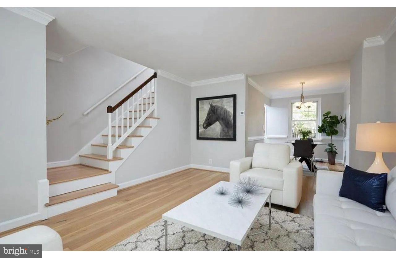 3614 S TAYLOR ST, ARLINGTON, Virginia 22206, 2 Bedrooms Bedrooms, ,2 BathroomsBathrooms,Residential,For sale,3614 S TAYLOR ST,VAAR2063312 MLS # VAAR2063312