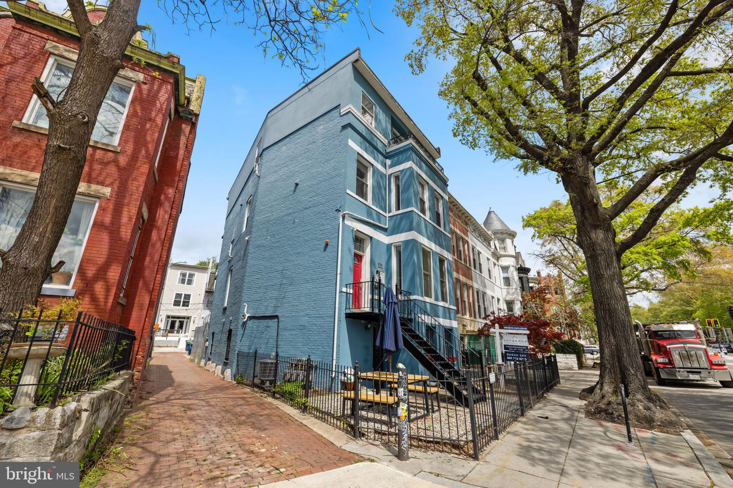 115 RHODE ISLAND AVE NW #3, WASHINGTON, District Of Columbia 20001, 2 Bedrooms Bedrooms, ,2 BathroomsBathrooms,Residential,For sale,115 RHODE ISLAND AVE NW #3,DCDC2221046 MLS # DCDC2221046