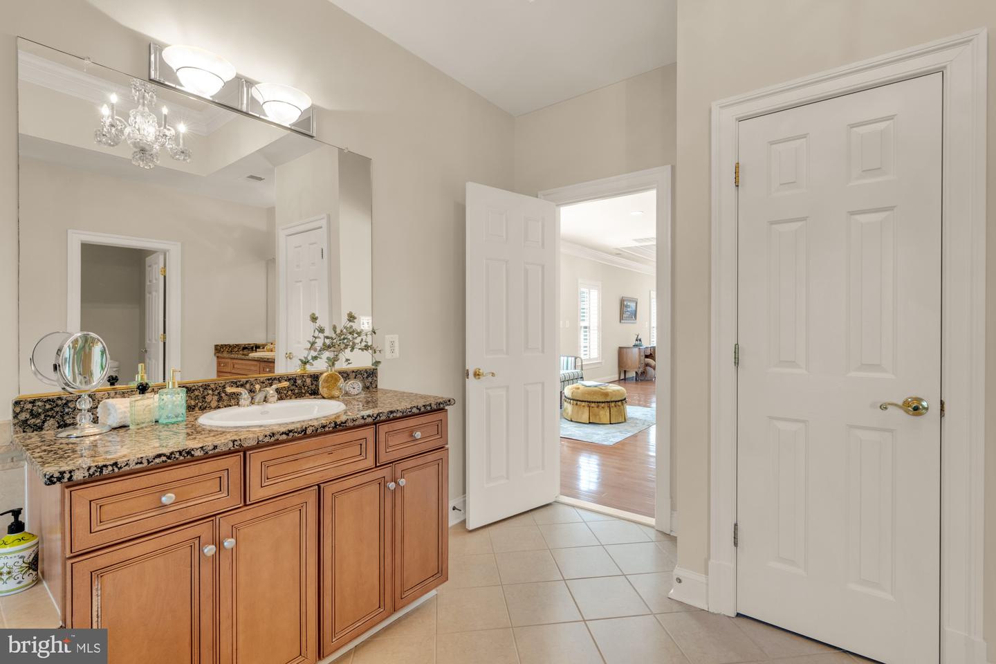 6238 LINWAY TER, MCLEAN, Virginia 22101, 6 Bedrooms Bedrooms, ,6 BathroomsBathrooms,Residential,For sale,6238 LINWAY TER,VAFX2265598 MLS # VAFX2265598
