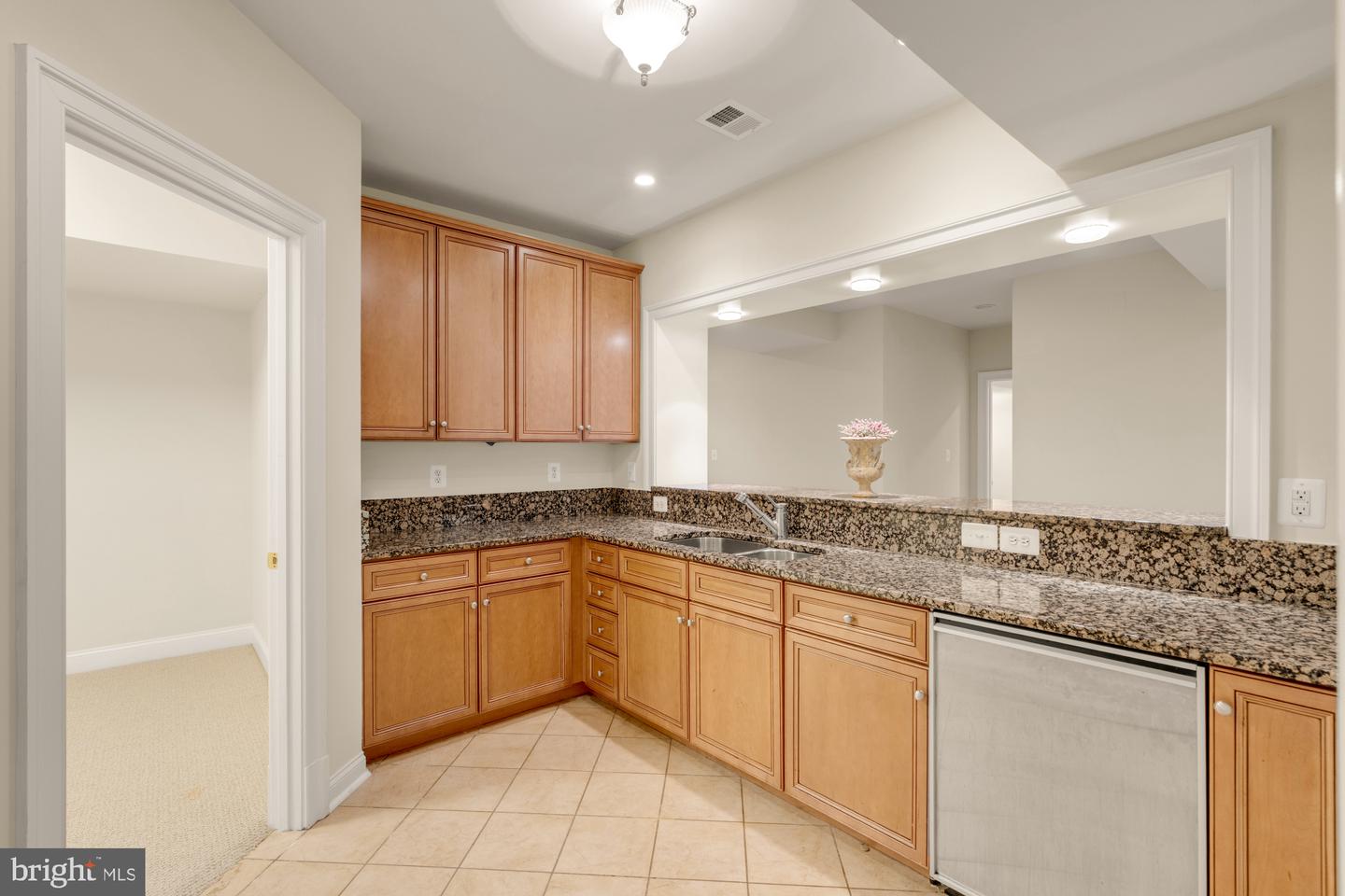 6238 LINWAY TER, MCLEAN, Virginia 22101, 6 Bedrooms Bedrooms, ,6 BathroomsBathrooms,Residential,For sale,6238 LINWAY TER,VAFX2265598 MLS # VAFX2265598