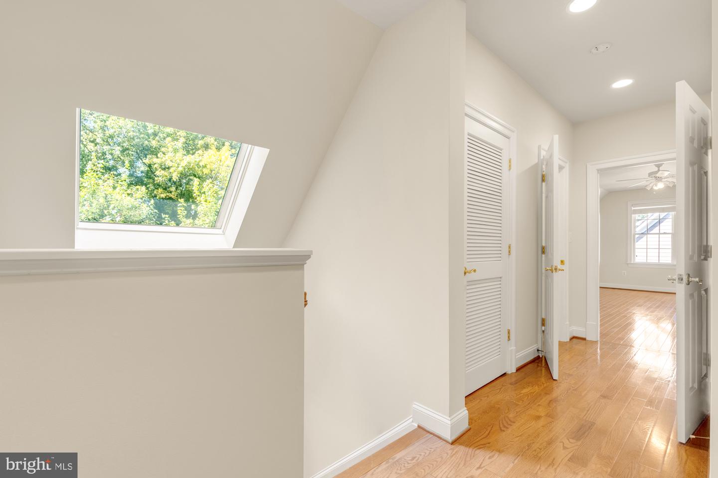 6238 LINWAY TER, MCLEAN, Virginia 22101, 6 Bedrooms Bedrooms, ,6 BathroomsBathrooms,Residential,For sale,6238 LINWAY TER,VAFX2265598 MLS # VAFX2265598