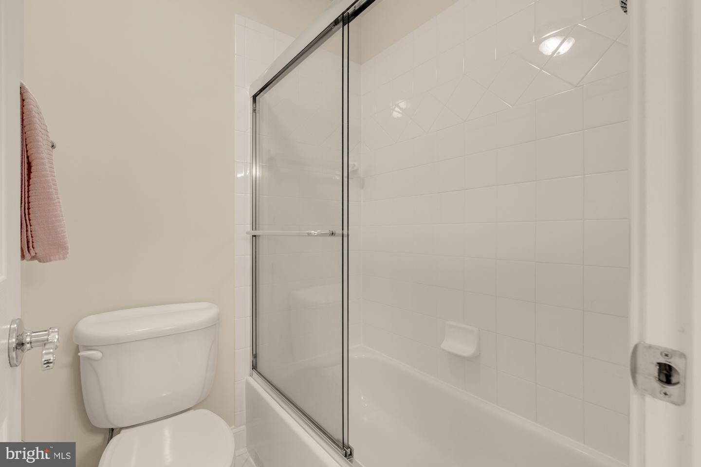 6238 LINWAY TER, MCLEAN, Virginia 22101, 6 Bedrooms Bedrooms, ,6 BathroomsBathrooms,Residential,For sale,6238 LINWAY TER,VAFX2265598 MLS # VAFX2265598