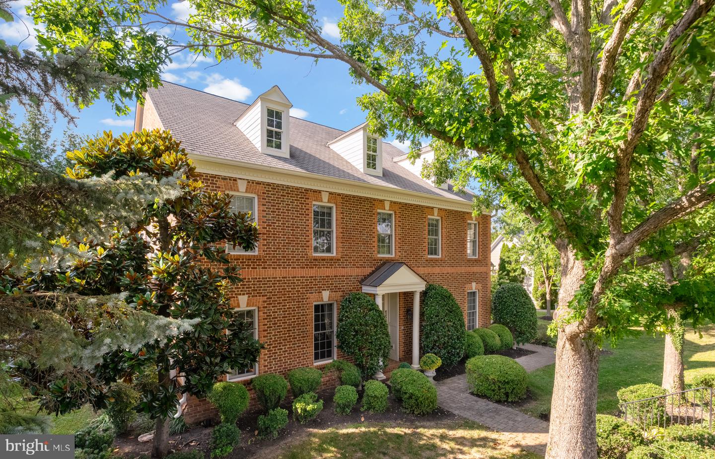 6238 LINWAY TER, MCLEAN, Virginia 22101, 6 Bedrooms Bedrooms, ,6 BathroomsBathrooms,Residential,For sale,6238 LINWAY TER,VAFX2265598 MLS # VAFX2265598