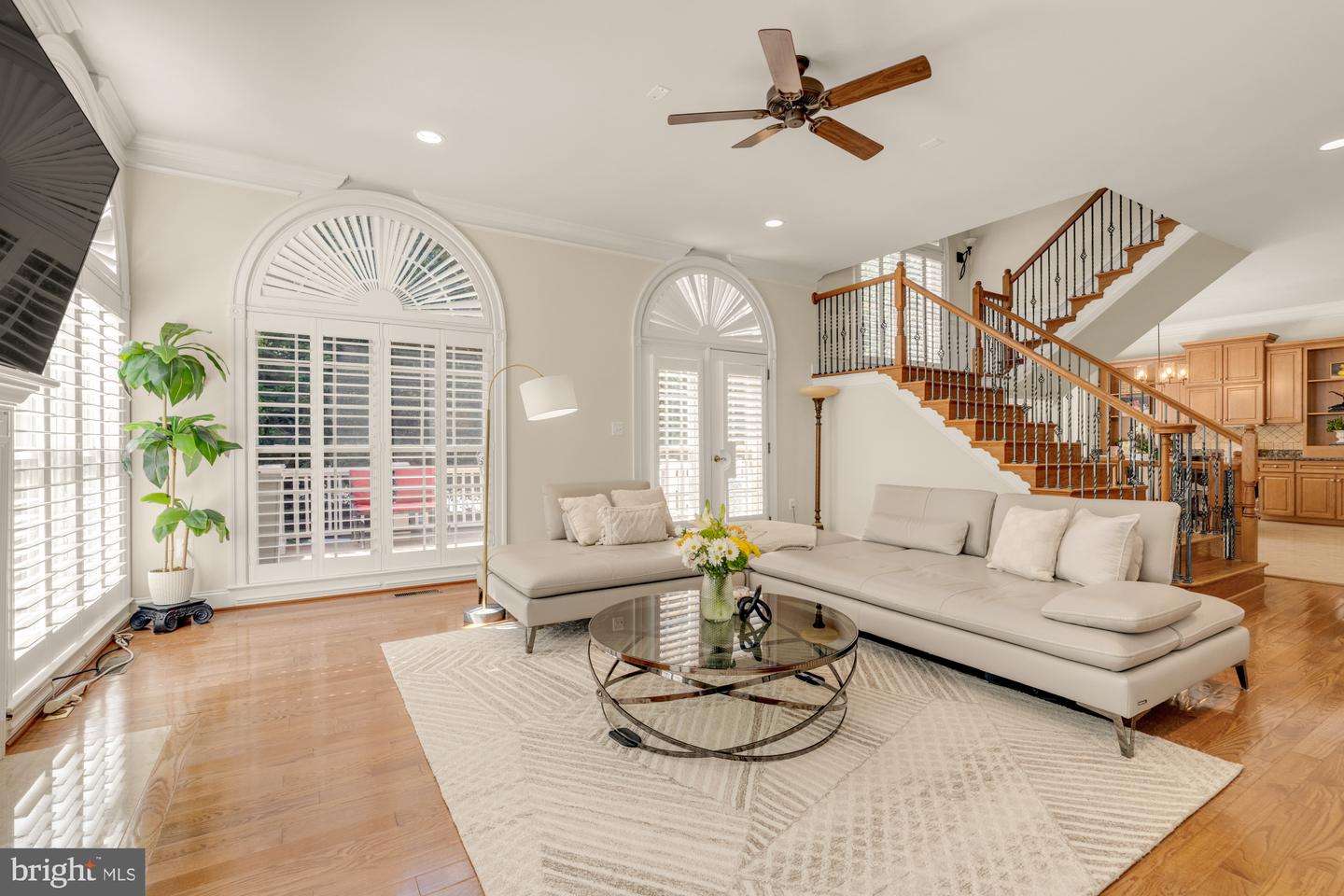 6238 LINWAY TER, MCLEAN, Virginia 22101, 6 Bedrooms Bedrooms, ,6 BathroomsBathrooms,Residential,For sale,6238 LINWAY TER,VAFX2265598 MLS # VAFX2265598