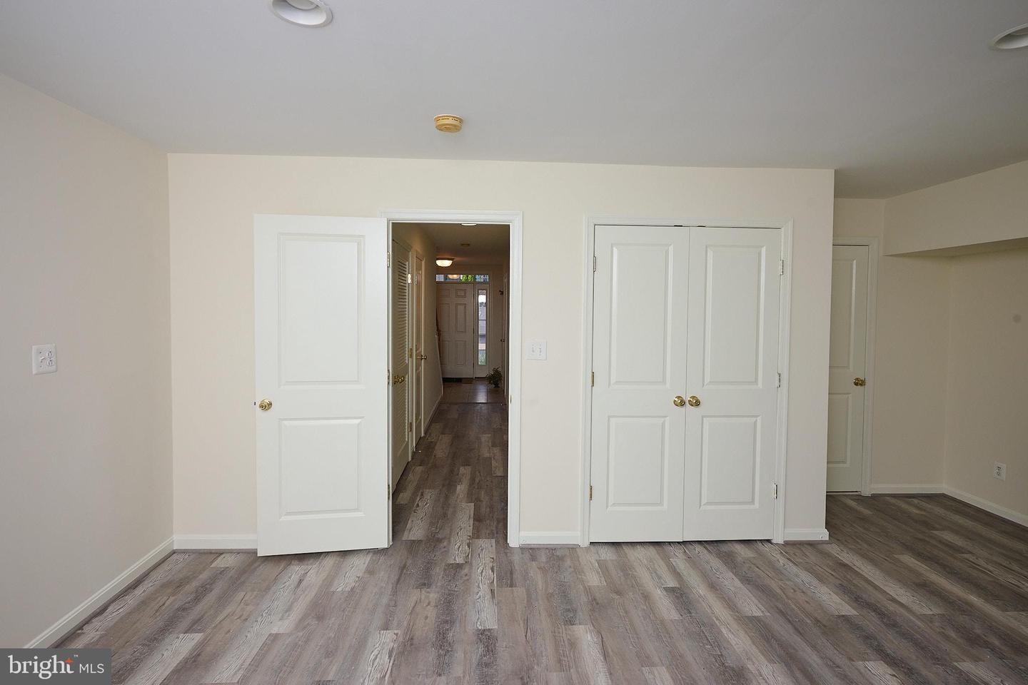 43259 SUNDERLEIGH SQ, BROADLANDS, Virginia 20148, 3 Bedrooms Bedrooms, ,3 BathroomsBathrooms,Residential,For sale,43259 SUNDERLEIGH SQ,VALO2106352 MLS # VALO2106352