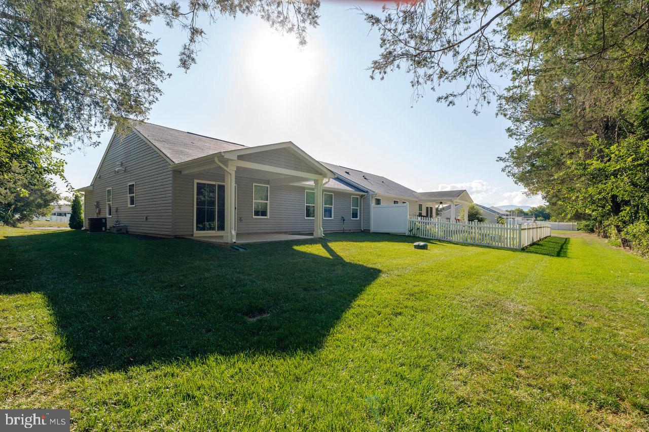 82 S PEAK DR, MC GAHEYSVILLE, Virginia 22840, 3 Bedrooms Bedrooms, ,2 BathroomsBathrooms,Residential,For sale,82 S PEAK DR,VARO2002564 MLS # VARO2002564
