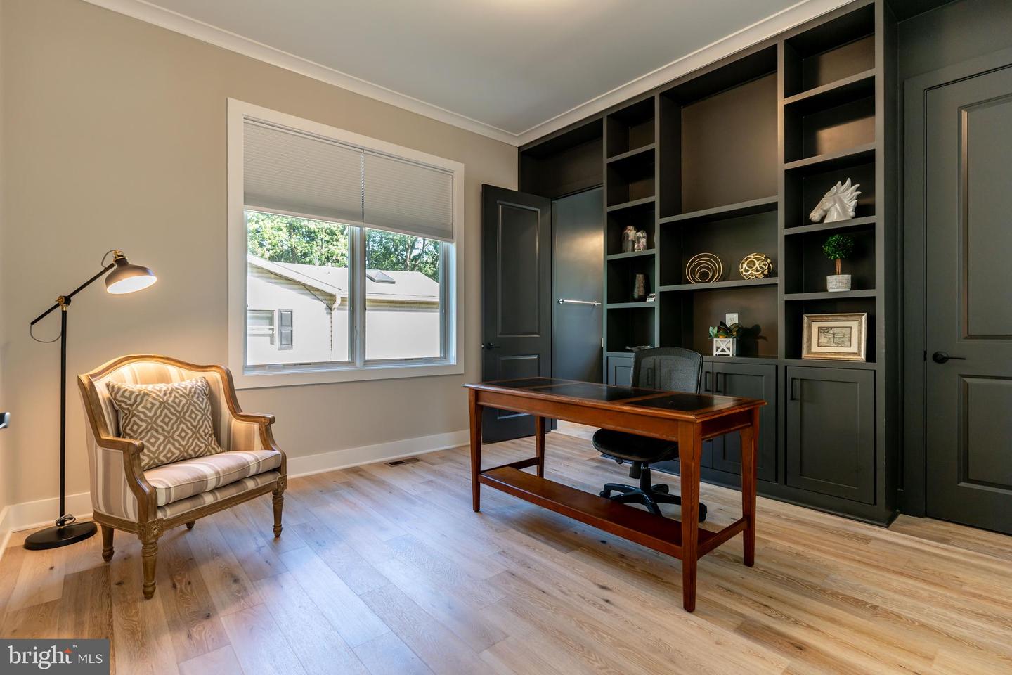2873 HIDEAWAY RD, FAIRFAX, Virginia 22031, 6 Bedrooms Bedrooms, ,6 BathroomsBathrooms,Residential,For sale,2873 HIDEAWAY RD,VAFX2265636 MLS # VAFX2265636