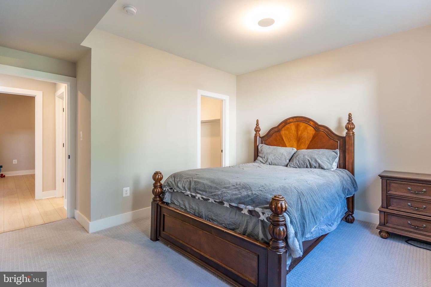 2873 HIDEAWAY RD, FAIRFAX, Virginia 22031, 6 Bedrooms Bedrooms, ,6 BathroomsBathrooms,Residential,For sale,2873 HIDEAWAY RD,VAFX2265636 MLS # VAFX2265636