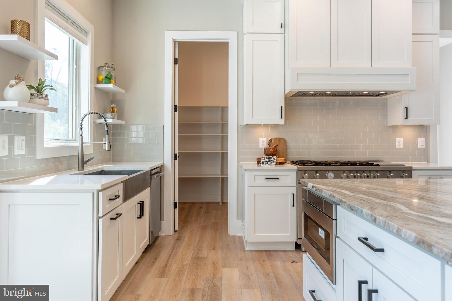 2873 HIDEAWAY RD, FAIRFAX, Virginia 22031, 6 Bedrooms Bedrooms, ,6 BathroomsBathrooms,Residential,For sale,2873 HIDEAWAY RD,VAFX2265636 MLS # VAFX2265636