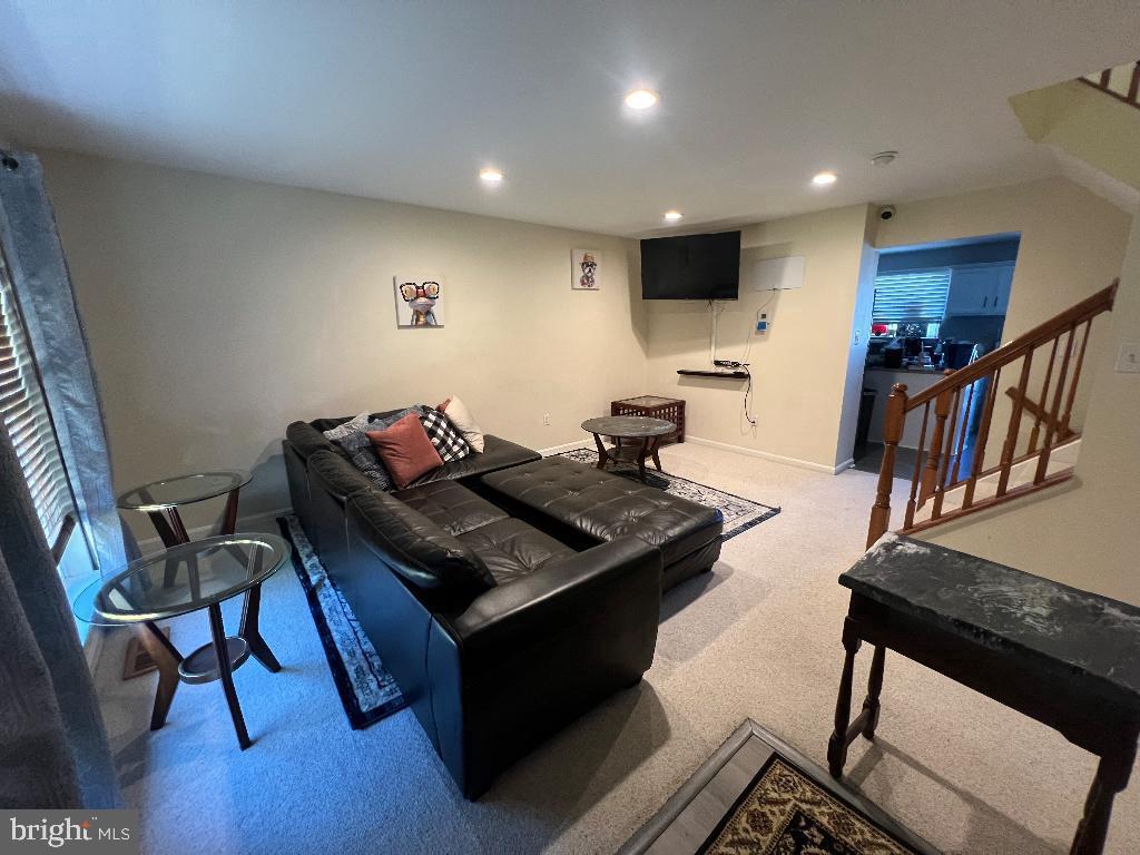 9264 KRISTY DR, MANASSAS PARK, Virginia 20111, 3 Bedrooms Bedrooms, 6 Rooms Rooms,3 BathroomsBathrooms,Residential,For sale,9264 KRISTY DR,VAMP2003300 MLS # VAMP2003300
