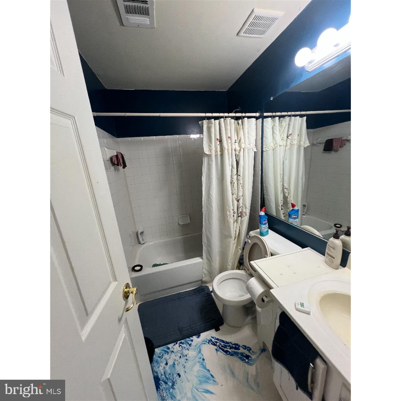 9264 KRISTY DR, MANASSAS PARK, Virginia 20111, 3 Bedrooms Bedrooms, 6 Rooms Rooms,3 BathroomsBathrooms,Residential,For sale,9264 KRISTY DR,VAMP2003300 MLS # VAMP2003300