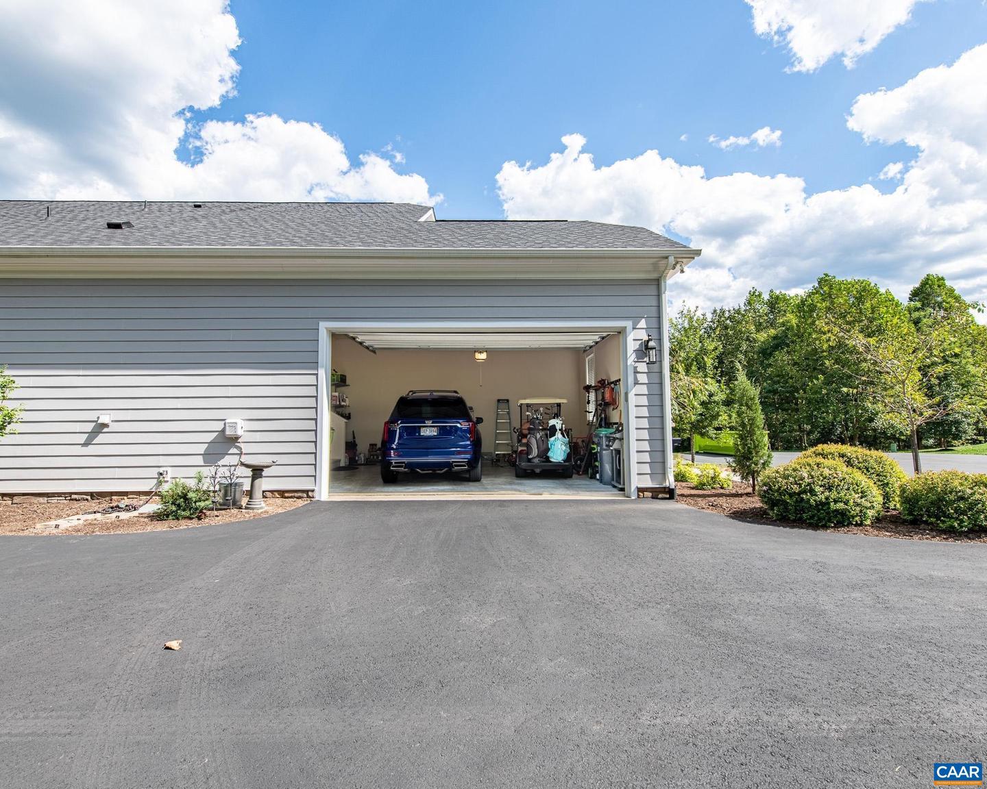 2481 PENDOWER LN, KESWICK, Virginia 22947, 4 Bedrooms Bedrooms, ,3 BathroomsBathrooms,Residential,For sale,2481 PENDOWER LN,668722 MLS # 668722