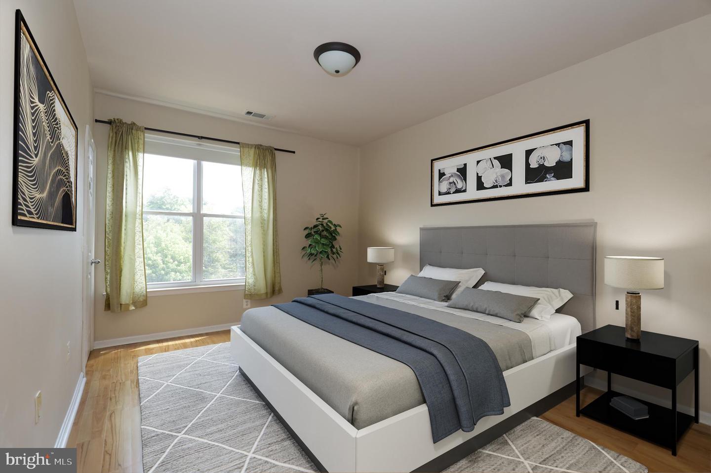 9480 VIRGINIA CENTER BLVD #211, VIENNA, Virginia 22181, 2 Bedrooms Bedrooms, ,2 BathroomsBathrooms,Residential,For sale,9480 VIRGINIA CENTER BLVD #211,VAFX2265676 MLS # VAFX2265676