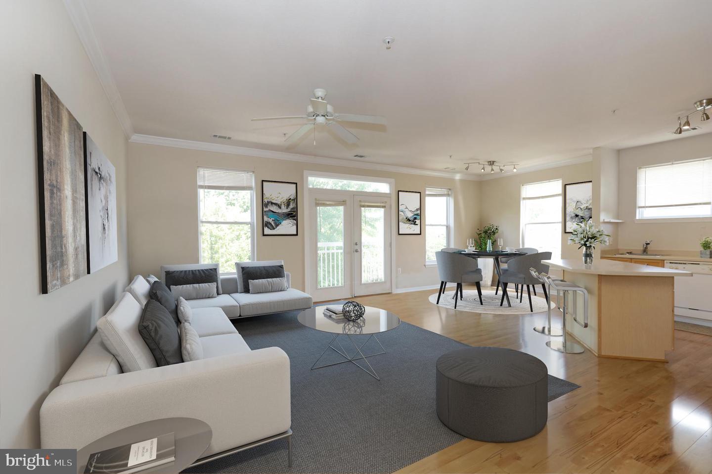 9480 VIRGINIA CENTER BLVD #211, VIENNA, Virginia 22181, 2 Bedrooms Bedrooms, ,2 BathroomsBathrooms,Residential,For sale,9480 VIRGINIA CENTER BLVD #211,VAFX2265676 MLS # VAFX2265676