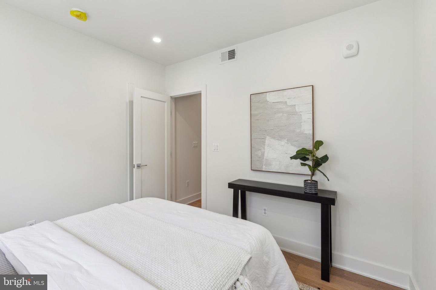 7125 GEORGIA AVENUE NW #8, WASHINGTON, District Of Columbia 20012, 2 Bedrooms Bedrooms, ,2 BathroomsBathrooms,Residential,For sale,7125 GEORGIA AVENUE NW #8,DCDC2221184 MLS # DCDC2221184 7125 GEORGIA AVENUE NW #8, WASHINGTON, District Of Columbia 20012, 2 Bedrooms Bedrooms, ,2 BathroomsBathrooms,Residential,For sale,7125 GEORGIA AVENUE NW #8,DCDC2221184 MLS # DCDC2221184