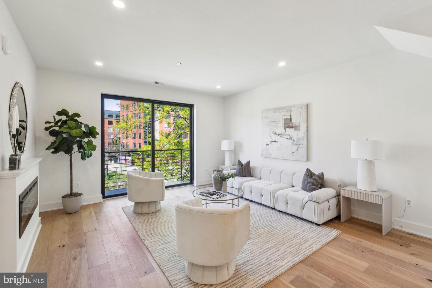 7125 GEORGIA AVENUE NW #8, WASHINGTON, District Of Columbia 20012, 2 Bedrooms Bedrooms, ,2 BathroomsBathrooms,Residential,For sale,7125 GEORGIA AVENUE NW #8,DCDC2221184 MLS # DCDC2221184 7125 GEORGIA AVENUE NW #8, WASHINGTON, District Of Columbia 20012, 2 Bedrooms Bedrooms, ,2 BathroomsBathrooms,Residential,For sale,7125 GEORGIA AVENUE NW #8,DCDC2221184 MLS # DCDC2221184