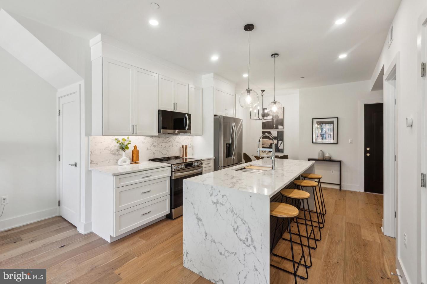 7125 GEORGIA AVENUE NW #8, WASHINGTON, District Of Columbia 20012, 2 Bedrooms Bedrooms, ,2 BathroomsBathrooms,Residential,For sale,7125 GEORGIA AVENUE NW #8,DCDC2221184 MLS # DCDC2221184 7125 GEORGIA AVENUE NW #8, WASHINGTON, District Of Columbia 20012, 2 Bedrooms Bedrooms, ,2 BathroomsBathrooms,Residential,For sale,7125 GEORGIA AVENUE NW #8,DCDC2221184 MLS # DCDC2221184