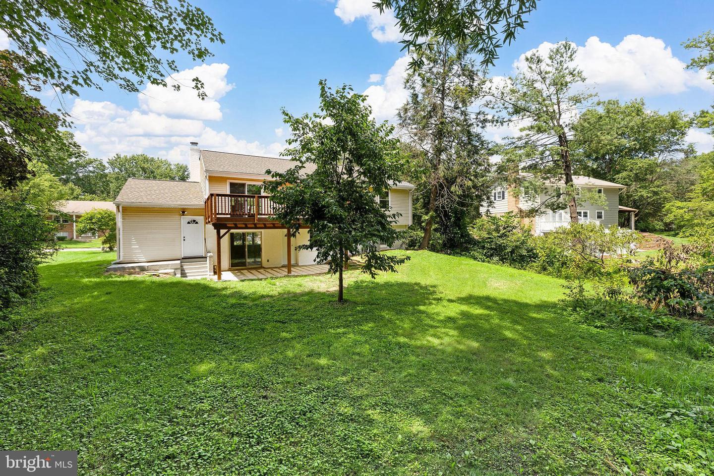 8614 GATESHEAD RD, ALEXANDRIA, Virginia 22309, 4 Bedrooms Bedrooms, ,3 BathroomsBathrooms,Residential,For sale,8614 GATESHEAD RD,VAFX2265688 MLS # VAFX2265688