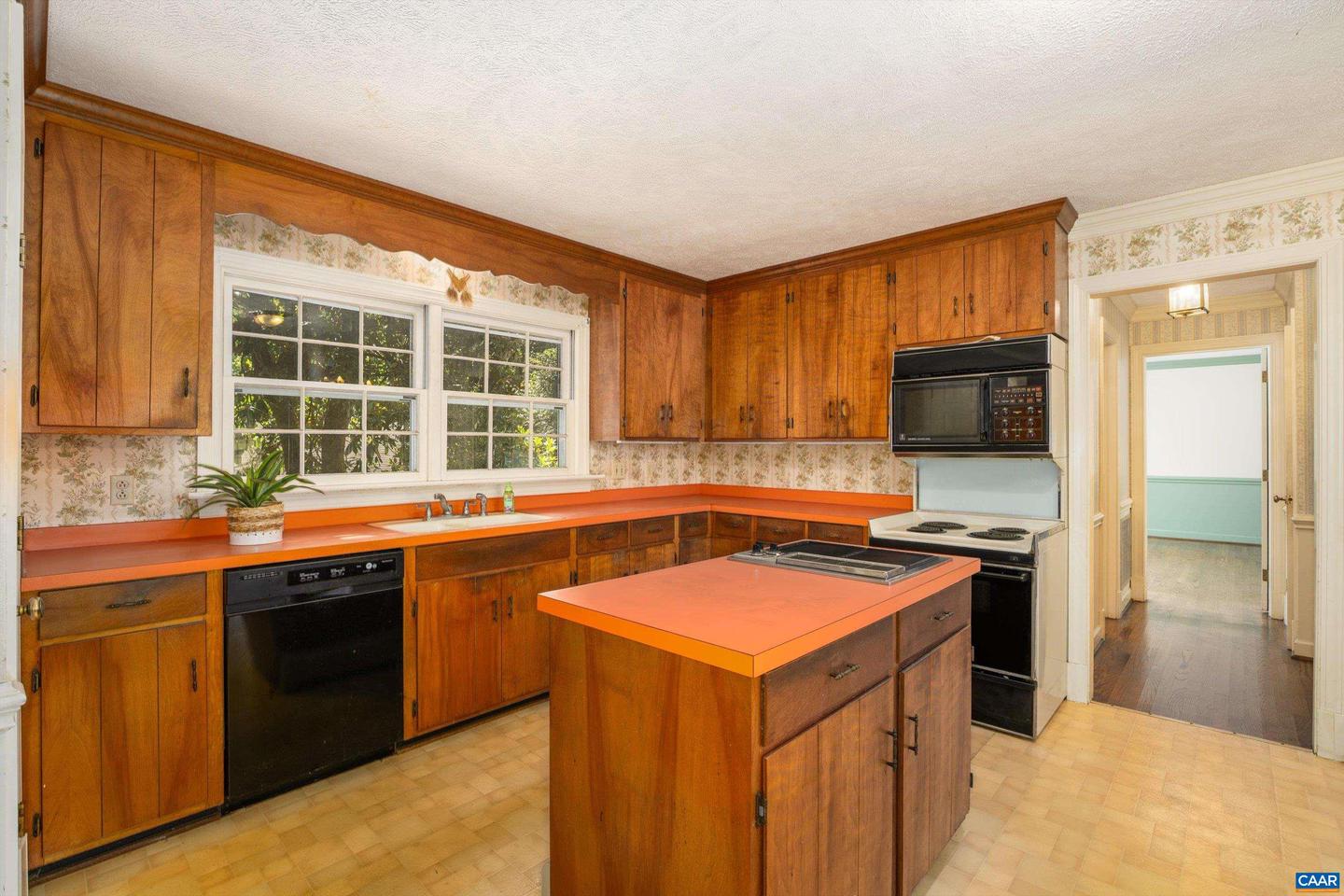 5682 UNION MILLS RD, TROY, Virginia 22974, 4 Bedrooms Bedrooms, ,5 BathroomsBathrooms,Residential,For sale,5682 UNION MILLS RD,668728 MLS # 668728
