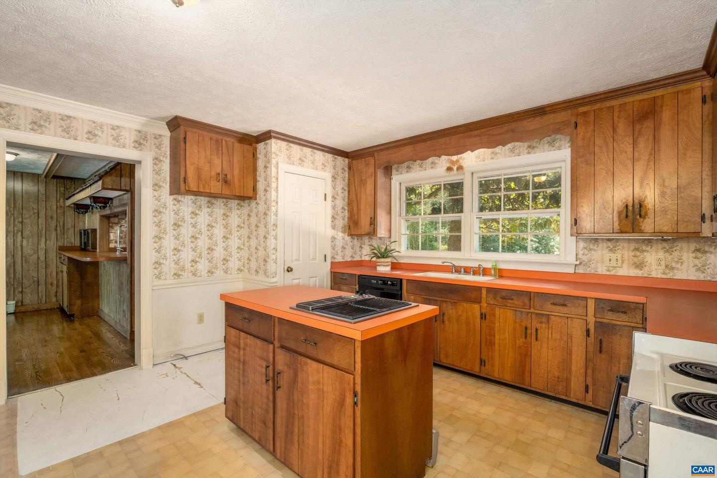 5682 UNION MILLS RD, TROY, Virginia 22974, 4 Bedrooms Bedrooms, ,5 BathroomsBathrooms,Residential,For sale,5682 UNION MILLS RD,668728 MLS # 668728