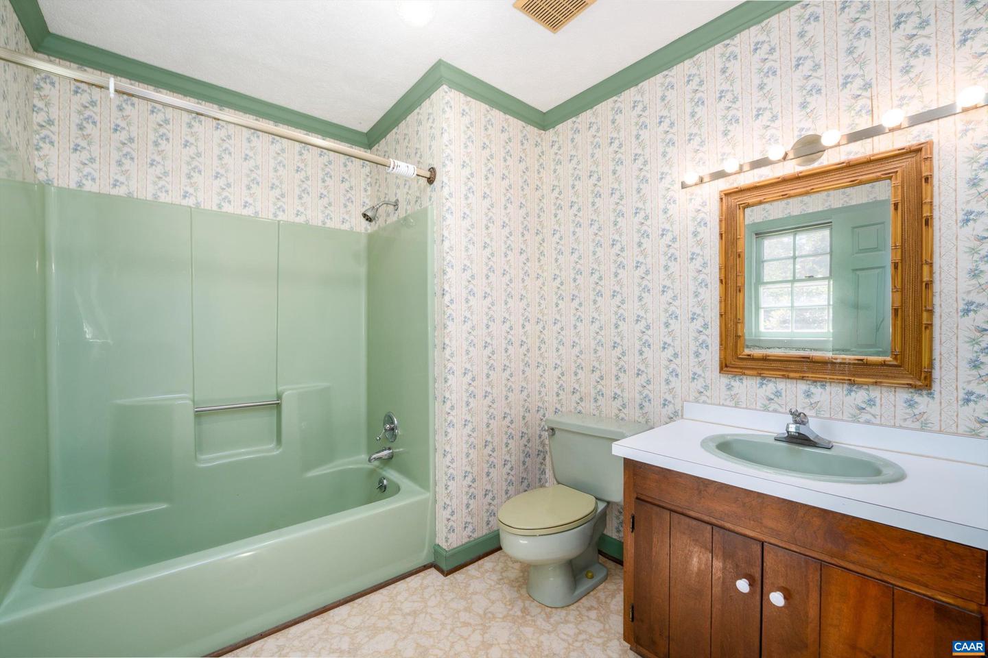 5682 UNION MILLS RD, TROY, Virginia 22974, 4 Bedrooms Bedrooms, ,5 BathroomsBathrooms,Residential,For sale,5682 UNION MILLS RD,668728 MLS # 668728