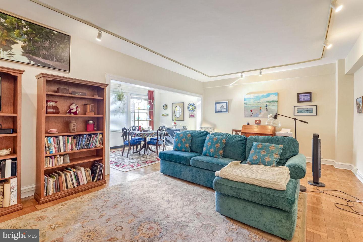 4000 CATHEDRAL AVE NW #530 B, WASHINGTON, District Of Columbia 20016, 1 Bedroom Bedrooms, ,1 BathroomBathrooms,Residential,For sale,4000 CATHEDRAL AVE NW #530 B,DCDC2221210 MLS # DCDC2221210