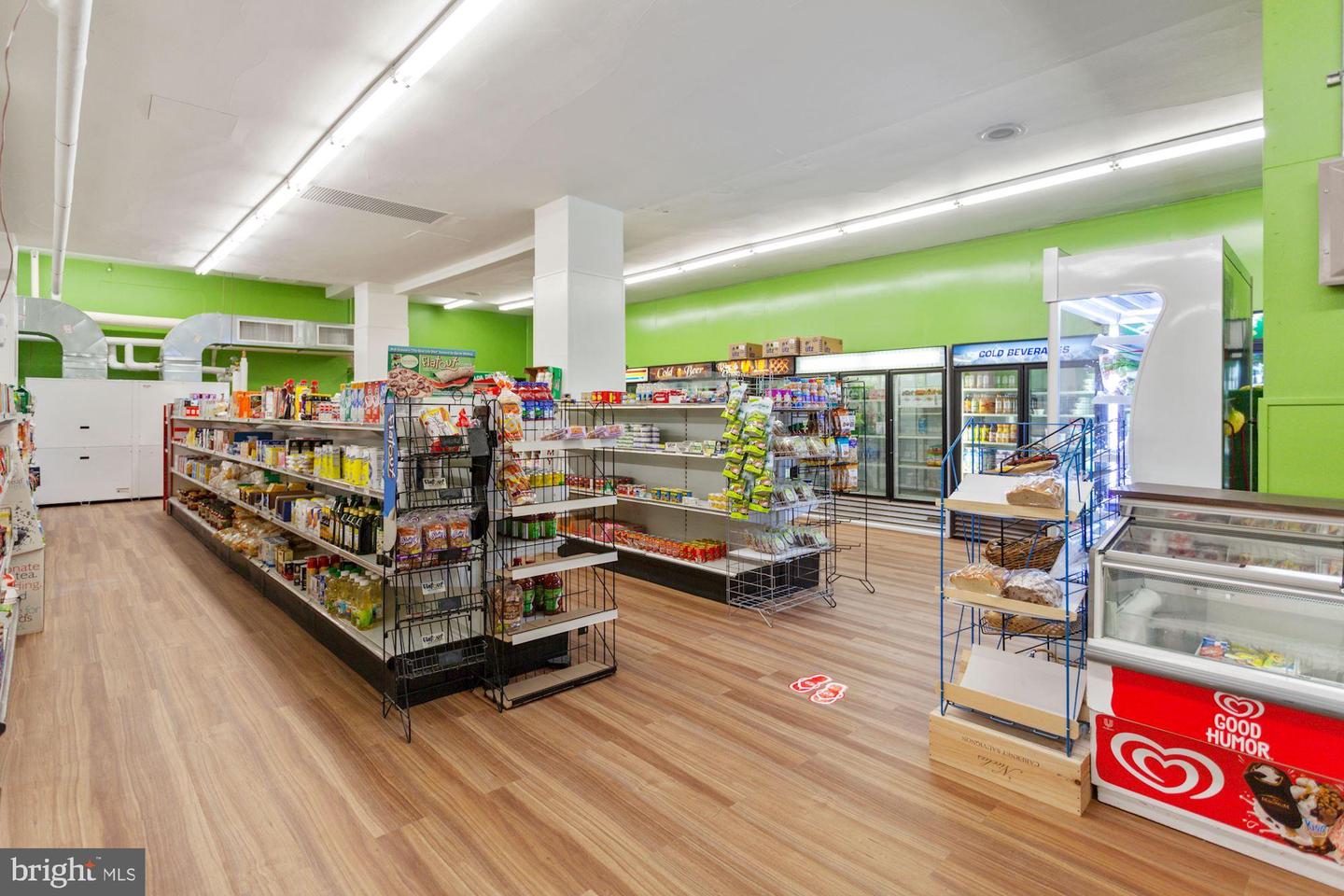 4000 CATHEDRAL AVE NW #530 B, WASHINGTON, District Of Columbia 20016, 1 Bedroom Bedrooms, ,1 BathroomBathrooms,Residential,For sale,4000 CATHEDRAL AVE NW #530 B,DCDC2221210 MLS # DCDC2221210