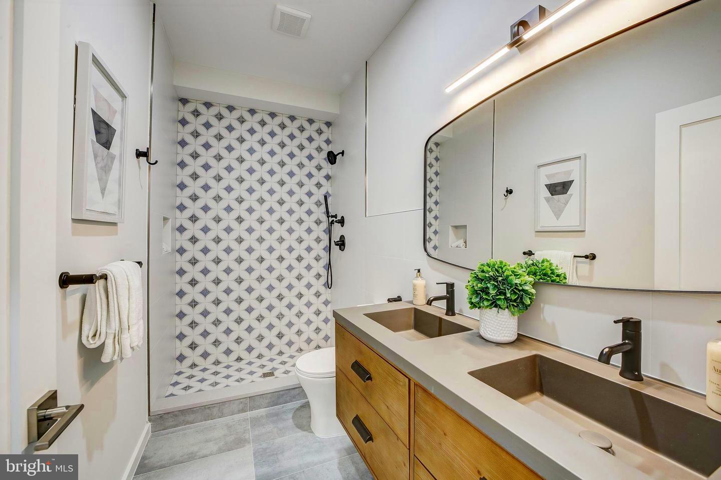 1146 16TH ST NE #B, WASHINGTON, District Of Columbia 20002, 4 Bedrooms Bedrooms, ,3 BathroomsBathrooms,Residential,For sale,1146 16TH ST NE #B,DCDC2221232 MLS # DCDC2221232 1146 16TH ST NE #B, WASHINGTON, District Of Columbia 20002, 4 Bedrooms Bedrooms, ,3 BathroomsBathrooms,Residential,For sale,1146 16TH ST NE #B,DCDC2221232 MLS # DCDC2221232