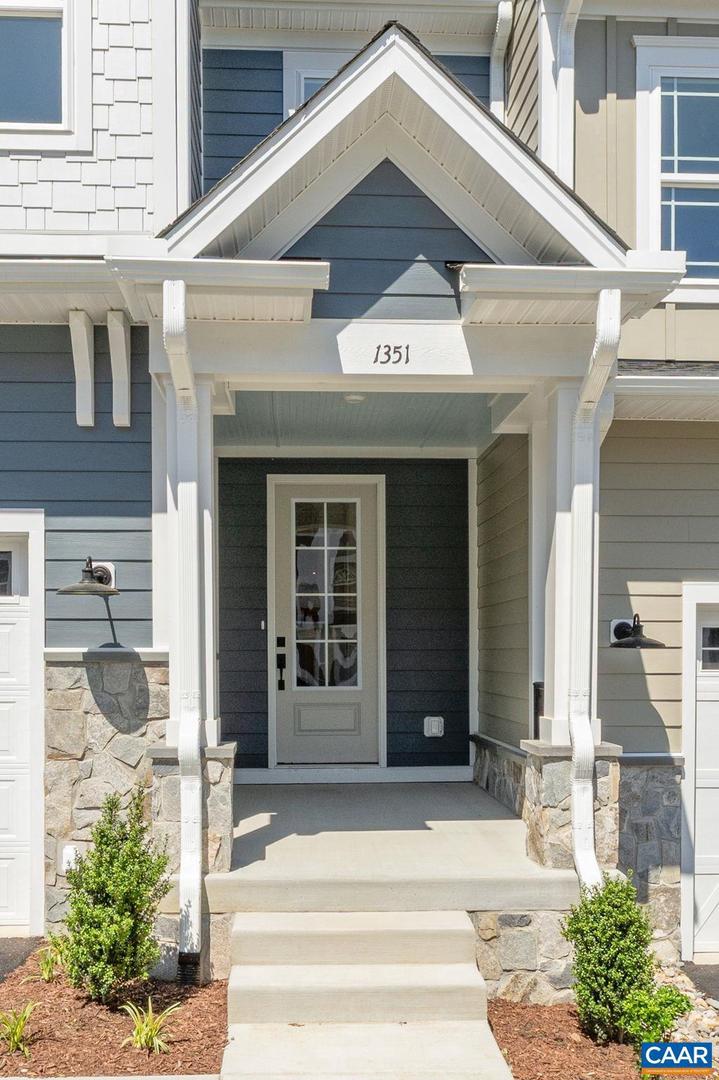 104 LACONIA LN, CHARLOTTESVILLE, Virginia 22911, 3 Bedrooms Bedrooms, ,2 BathroomsBathrooms,Residential,For sale,104 LACONIA LN,668739 MLS # 668739