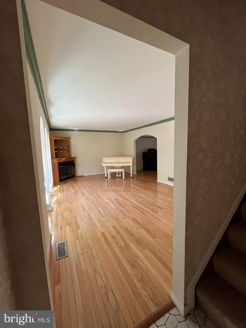 3203 RIVERVIEW DR, TRIANGLE, Virginia 22172, 5 Bedrooms Bedrooms, ,3 BathroomsBathrooms,Residential,For sale,3203 RIVERVIEW DR,VAPW2103598 MLS # VAPW2103598 3203 RIVERVIEW DR, TRIANGLE, Virginia 22172, 5 Bedrooms Bedrooms, ,3 BathroomsBathrooms,Residential,For sale,3203 RIVERVIEW DR,VAPW2103598 MLS # VAPW2103598