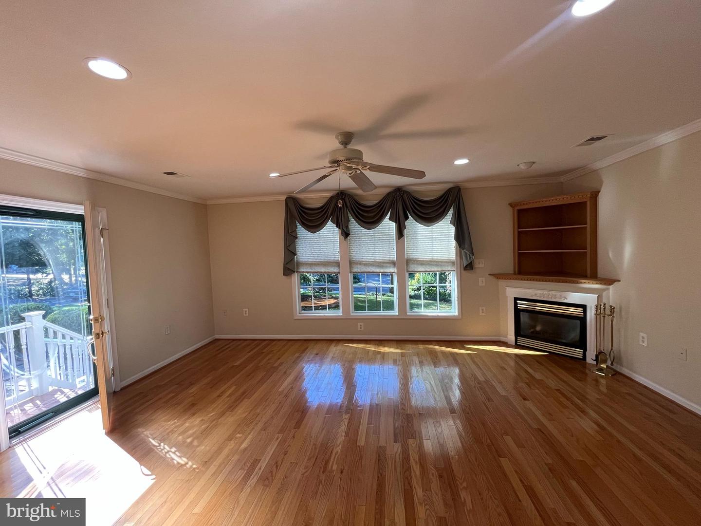 3203 RIVERVIEW DR, TRIANGLE, Virginia 22172, 5 Bedrooms Bedrooms, ,3 BathroomsBathrooms,Residential,For sale,3203 RIVERVIEW DR,VAPW2103598 MLS # VAPW2103598 3203 RIVERVIEW DR, TRIANGLE, Virginia 22172, 5 Bedrooms Bedrooms, ,3 BathroomsBathrooms,Residential,For sale,3203 RIVERVIEW DR,VAPW2103598 MLS # VAPW2103598