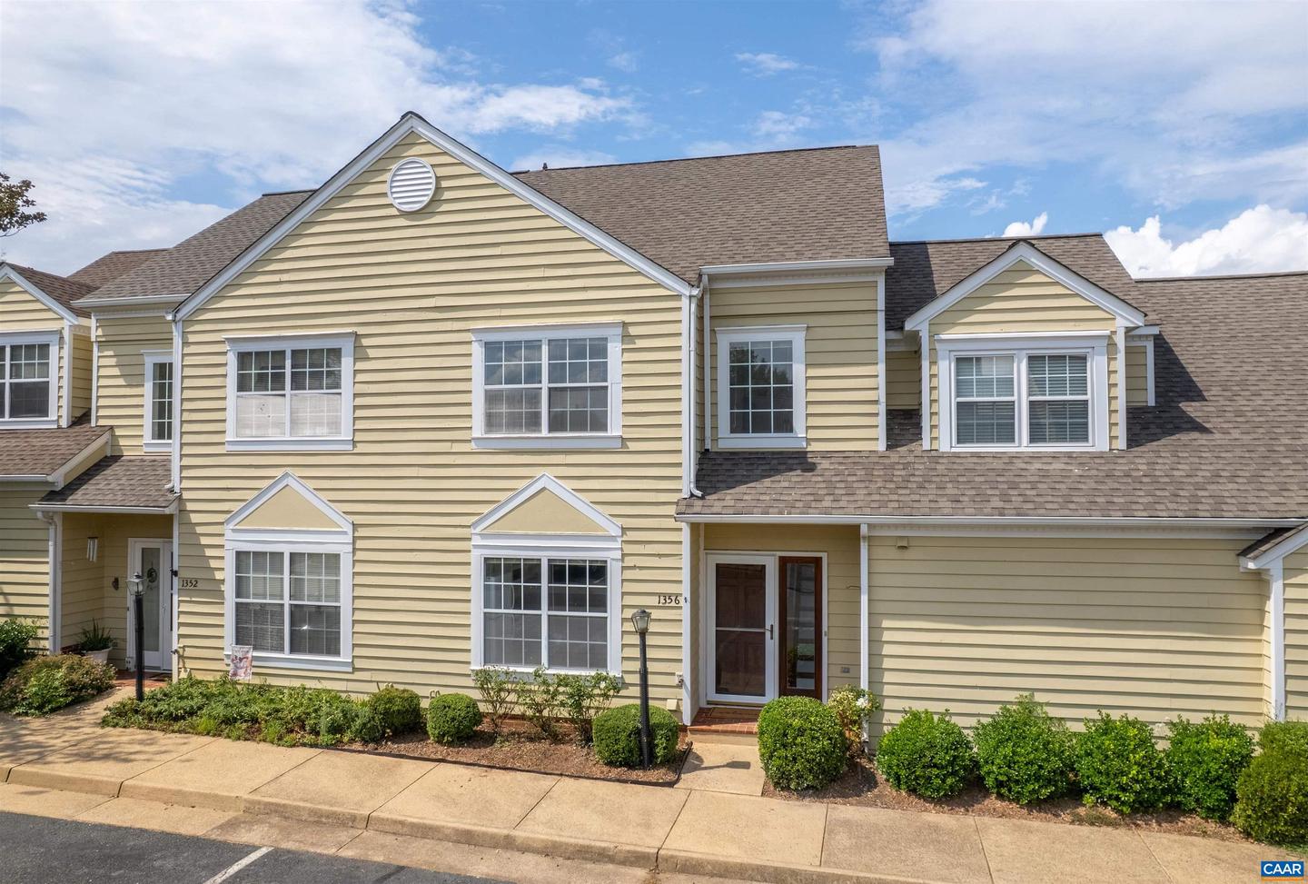 1356 LE PARC TER, CHARLOTTESVILLE, Virginia 22901, 2 Bedrooms Bedrooms, ,2 BathroomsBathrooms,Residential,For sale,1356 LE PARC TER,668743 MLS # 668743