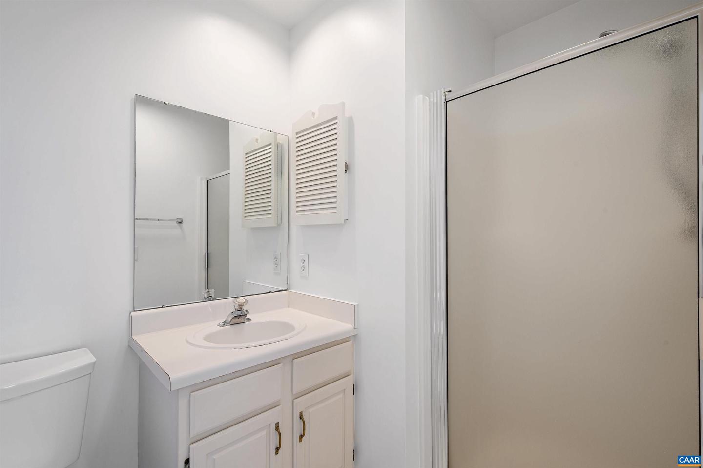 1356 LE PARC TER, CHARLOTTESVILLE, Virginia 22901, 2 Bedrooms Bedrooms, ,2 BathroomsBathrooms,Residential,For sale,1356 LE PARC TER,668743 MLS # 668743