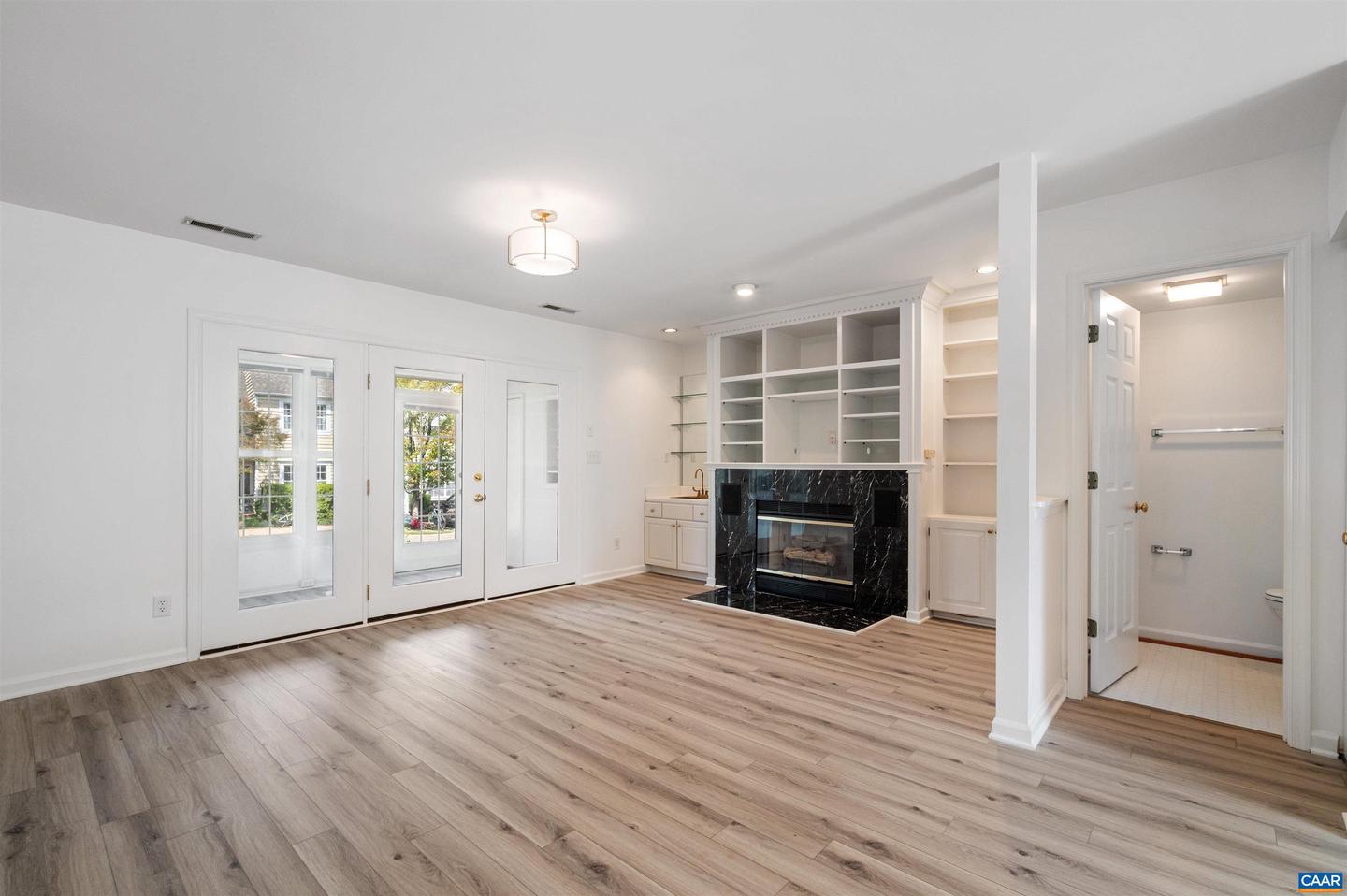 1356 LE PARC TER, CHARLOTTESVILLE, Virginia 22901, 2 Bedrooms Bedrooms, ,2 BathroomsBathrooms,Residential,For sale,1356 LE PARC TER,668743 MLS # 668743