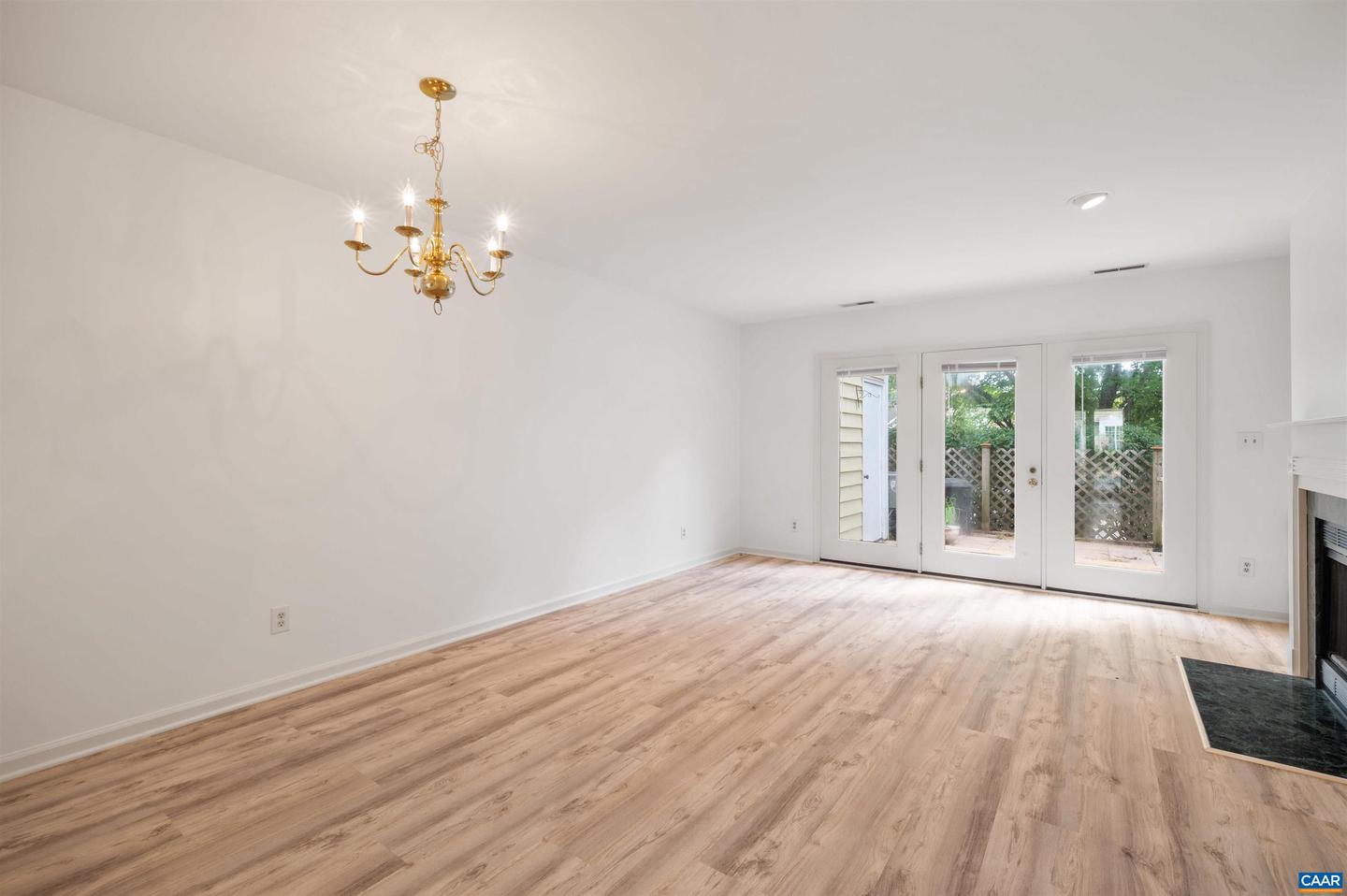 1343 LE PARC TER, CHARLOTTESVILLE, Virginia 22901, 2 Bedrooms Bedrooms, ,2 BathroomsBathrooms,Residential,For sale,1343 LE PARC TER,668744 MLS # 668744