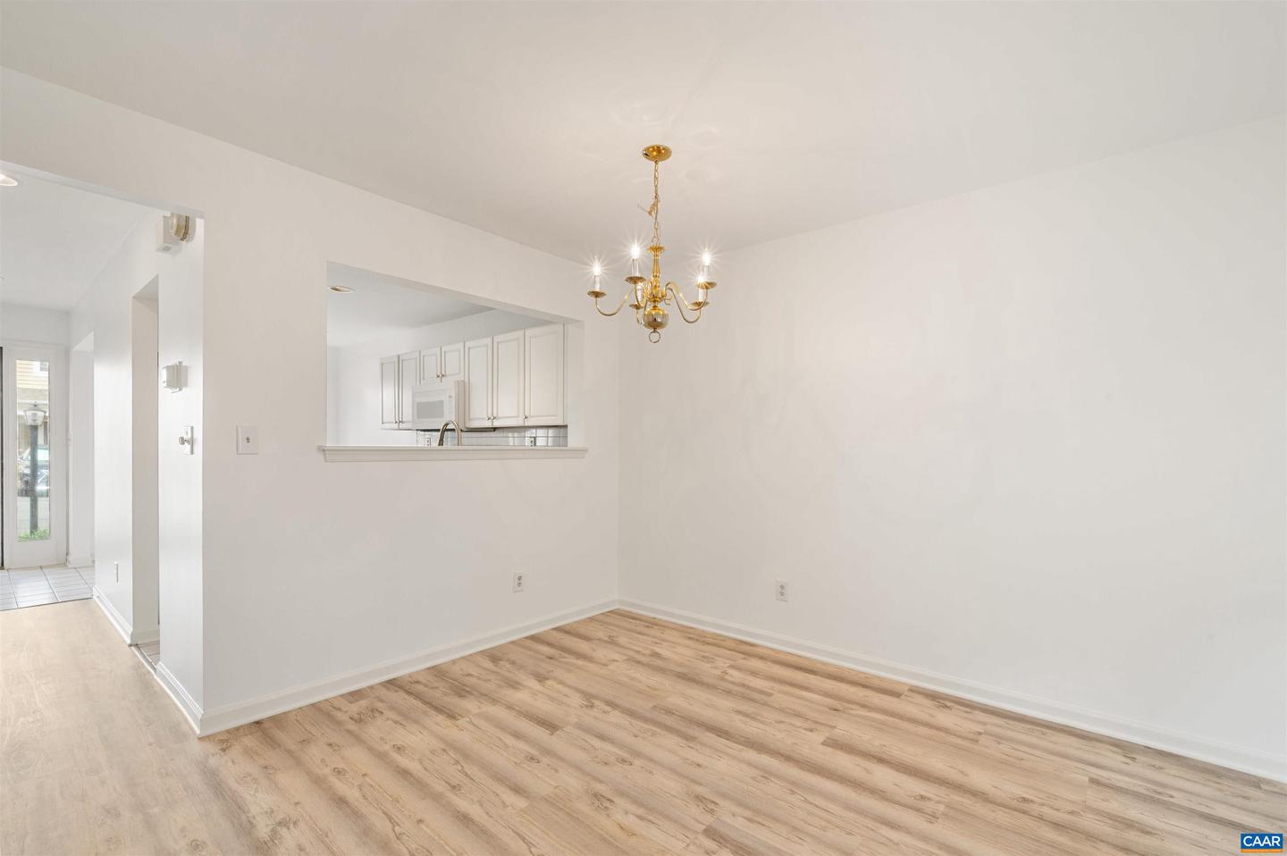 1343 LE PARC TER, CHARLOTTESVILLE, Virginia 22901, 2 Bedrooms Bedrooms, ,2 BathroomsBathrooms,Residential,For sale,1343 LE PARC TER,668744 MLS # 668744