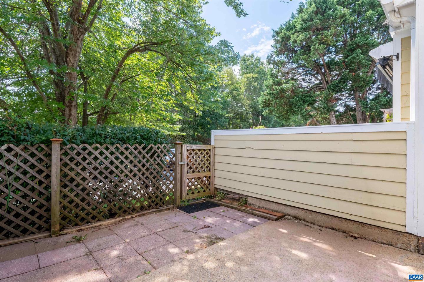 1343 LE PARC TER, CHARLOTTESVILLE, Virginia 22901, 2 Bedrooms Bedrooms, ,2 BathroomsBathrooms,Residential,For sale,1343 LE PARC TER,668744 MLS # 668744