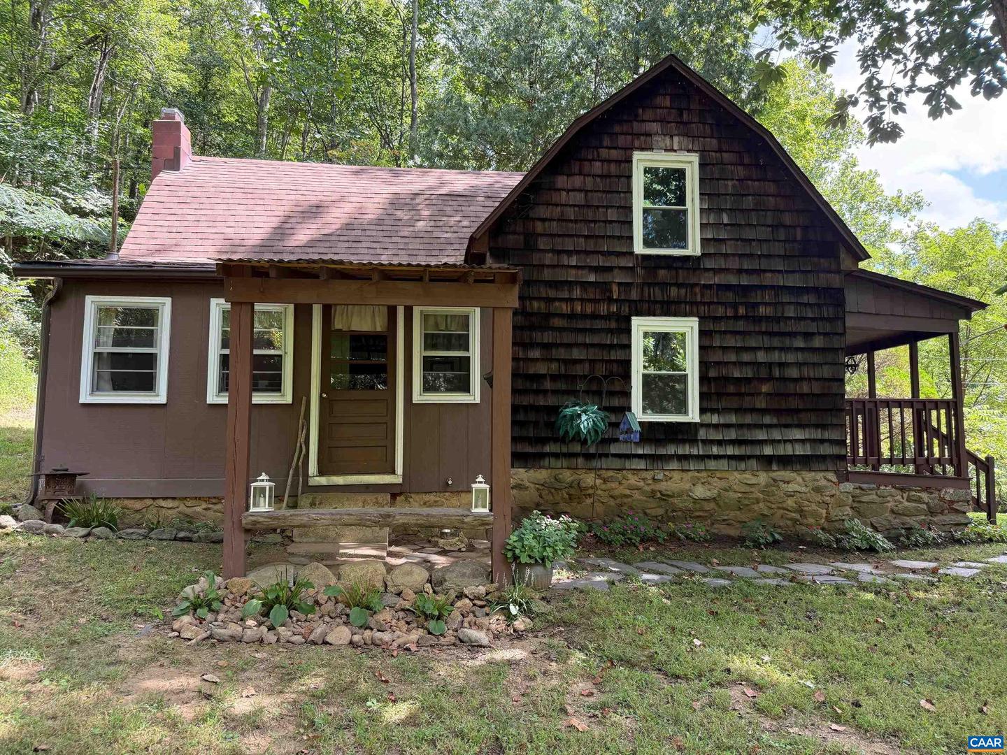 2960 BEECH GROVE RD, ROSELAND, Virginia 22967, 2 Bedrooms Bedrooms, ,1 BathroomBathrooms,Residential,For sale,2960 BEECH GROVE RD,668747 MLS # 668747