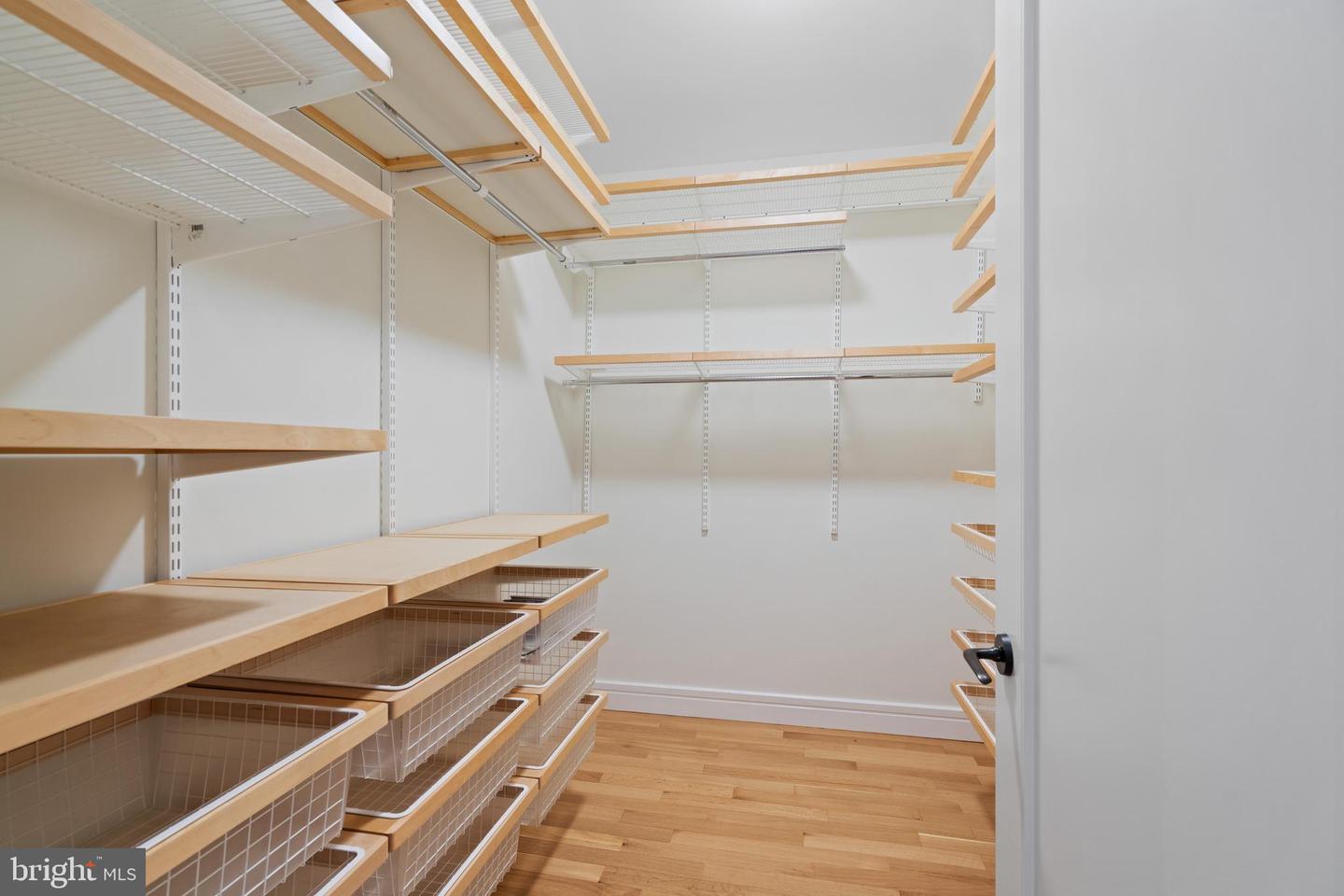 3303 WATER ST NW #3B, WASHINGTON, District Of Columbia 20007, 1 Bedroom Bedrooms, ,1 BathroomBathrooms,Residential,For sale,3303 WATER ST NW #3B,DCDC2221250 MLS # DCDC2221250