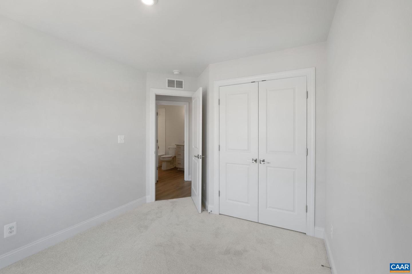 34 LINDLEY PL, CHARLOTTESVILLE, Virginia 22901, 3 Bedrooms Bedrooms, ,2 BathroomsBathrooms,Residential,For sale,34 LINDLEY PL,668752 MLS # 668752